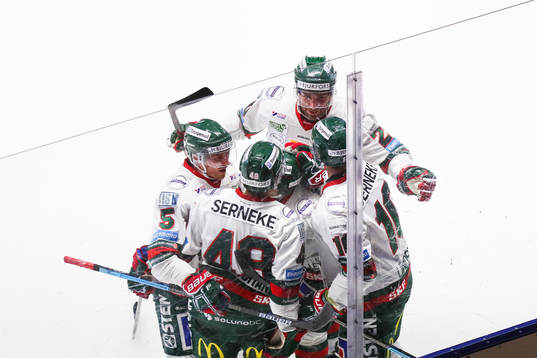 Frölundas Gustav Lindström blir omkramad