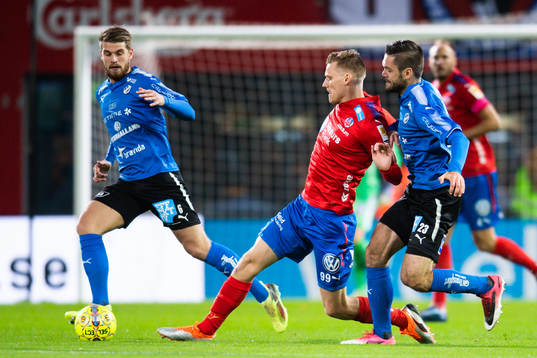 Helsingborgs Andri Runar Bjarnason och Halmstads Ivo