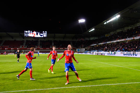 Helsingborgs Andri Runar Bjarnason jublar
