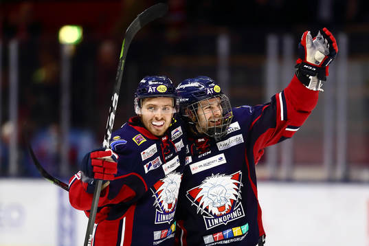 Linköpings Lukas Bengtsson (t v) och Linköpings Andrew
