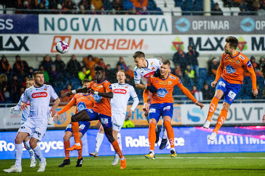 Kaj Ramsteijn of Aalesund scores the 1-2 goal