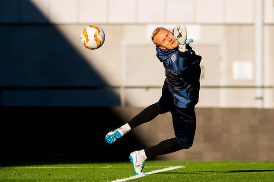Goalkeeper Aslak Falch of Sarpsborg 08