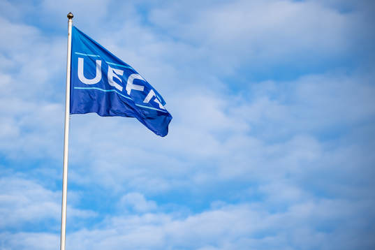 UEFA's flagga