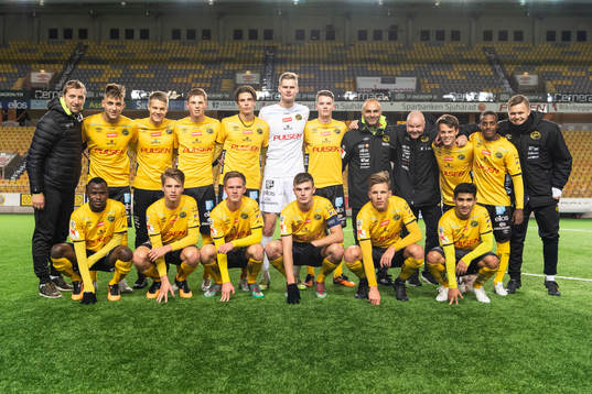 Lagfoto på Elfsborgs spelare och tränare