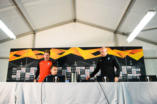 Goalkeeper Johan Dahlin,  Andreas Vindheim and head coach