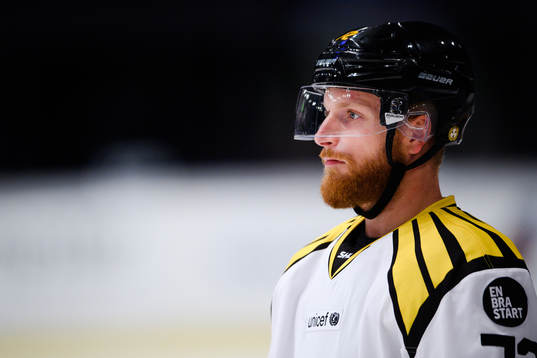 Brynäs Joachim Rohdin före ishockeymatchen i SHL mellan