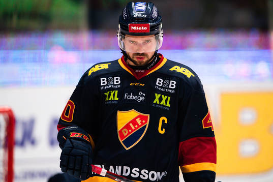 Djurgårdens Jacob Josefson deppar