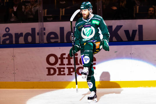Färjestads Robin Press jublar