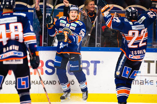 Växjös Pontus Holmberg jublar