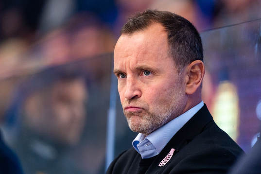 Luleås tränare Thomas Berglund deppar
