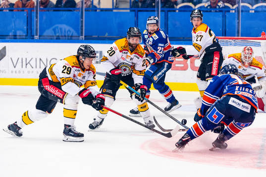 Luleås Erik Gustafsson och Jack Connolly