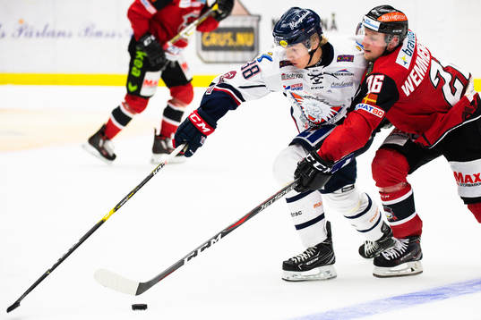 Linköpings Johan Södergran och Malmö Redhawks Axel