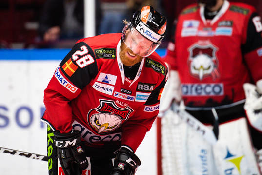 Malmö Redhawks Jens Olsson har ont