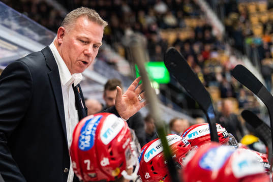 Moras tränare Mats Lusth