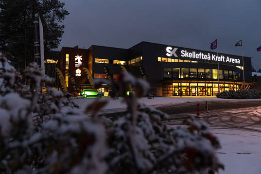Skellefteås Kraft Arena exteriört före ishockeymatchen i