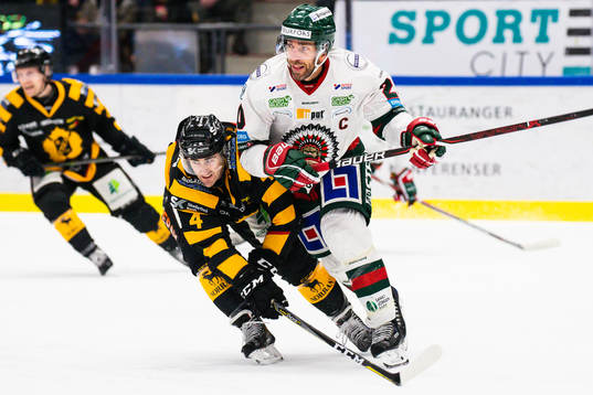 Skellefteås Bud Holloway och Frölundas Joel Lundqvist
