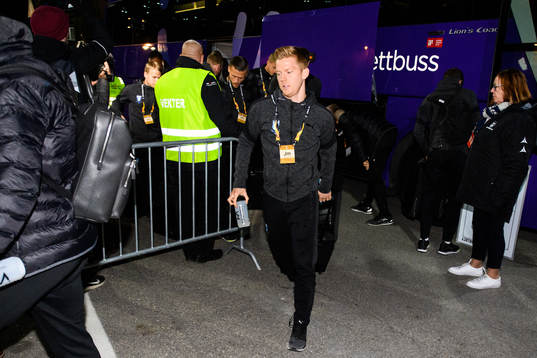 Anders Christiansen of Malmö FF arrives to the stadium