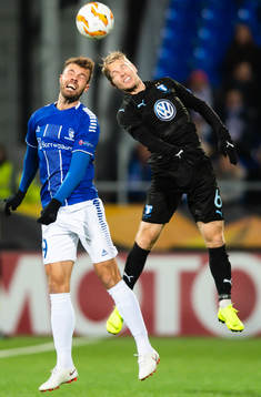 Patrick Mortensen of Sarpsborg 08 and Oscar Lewicki of