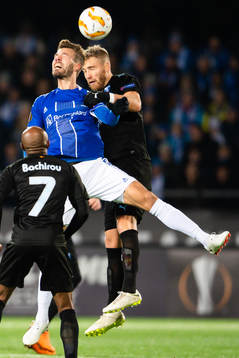 Patrick Mortensen of Sarpsborg 08 and Rasmus Bengtsson of