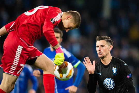 Marcus Antonsson of Malmö FF and Goalkeeper Aleksandr