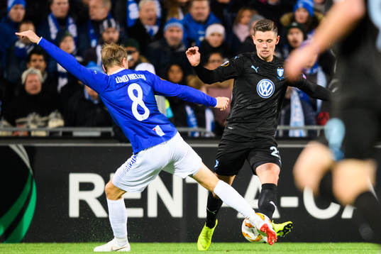 Marcus Antonsson of Malmö FF against Matti Lund Nielsen of