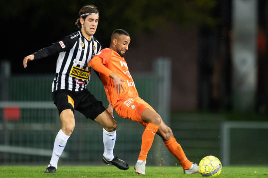 Landskronas Adi Nalic och AFC Eskilstunas Ferid Ali