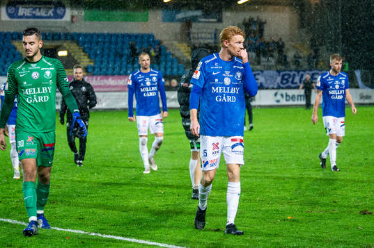 Trelleborgs målvakt Marko Johansson och Lasse Nielsen