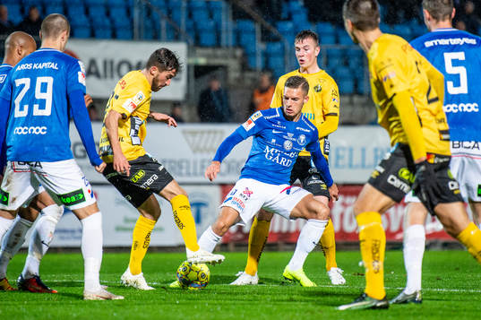Elfsborgs Frederik Holst mot Trelleborgs Felix Hörberg