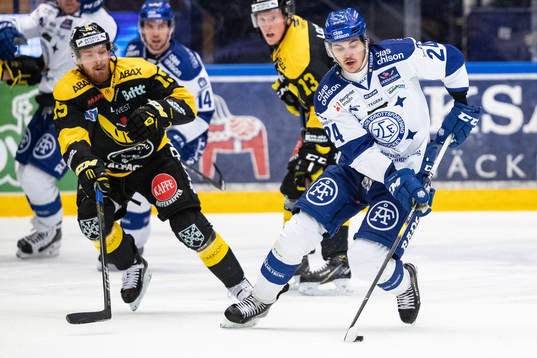 Leksands Thomas Valkvæ Olsen  och Västerås Chris Langkow
