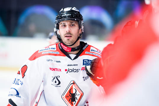Bläddra bland fler bilder av Ishockey, Hockeyallsvenskan, Aik - Karlskrona