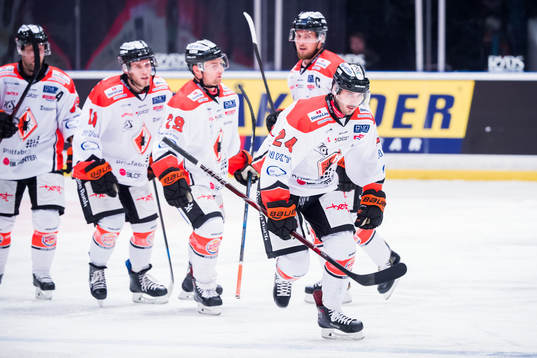 Karlskronas Nick Pageau jublar