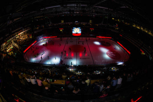 Interiör av Gavlerinken Arena innan ishockeymatchen i SHL