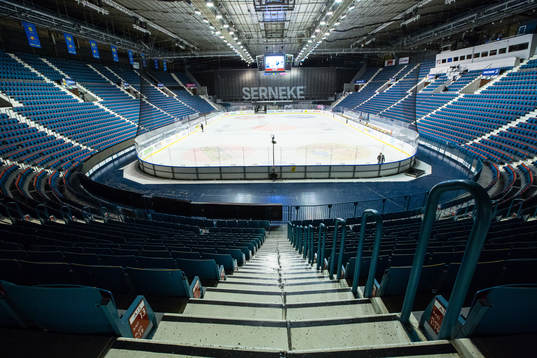 Generell vy över Hovets Isstadion