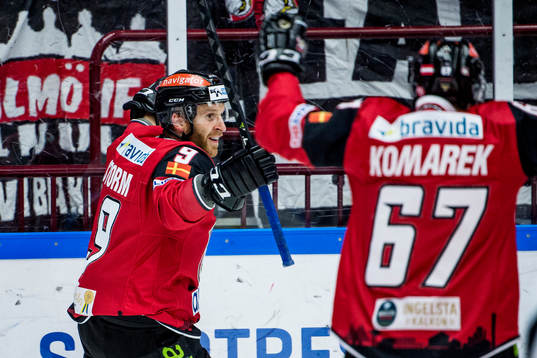 Malmö Redhawks Frederik Storm jublar