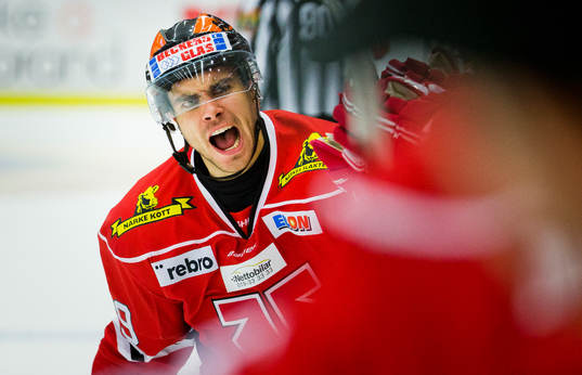 Örebros Jordan Boucher gör 4-3 och jublar