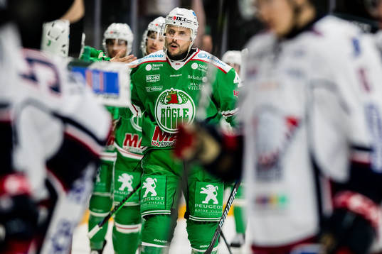 Rögles Daniel Widing jublar