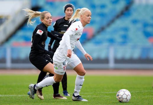 Göteborgs Elin Rubensson och Rosengårds Caroline Seger
