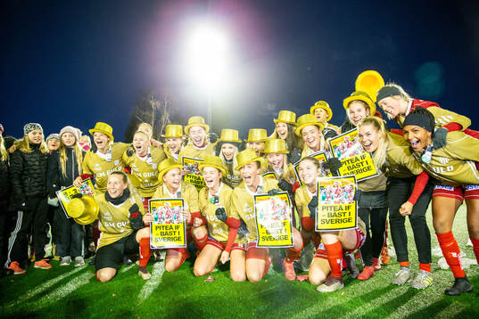 Piteås spelare firar SM-guld