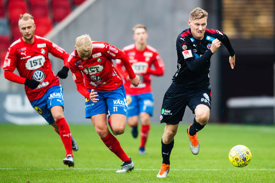 Östers Filip Örnblom och Helsingborgs Andri Runar