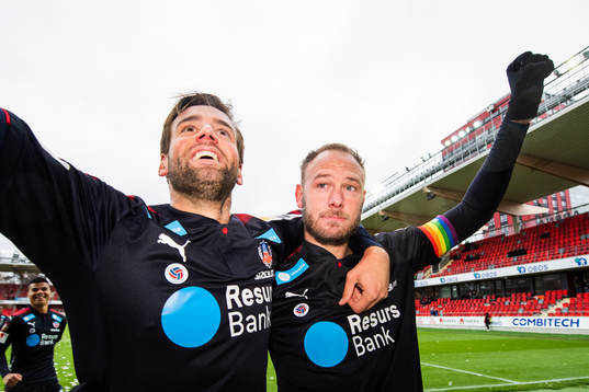 Helsingborgs Mikael Dahlberg och Andreas Granqvist jublar