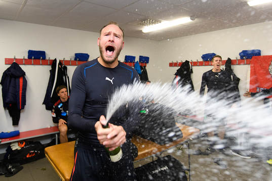 Bläddra bland fler bilder av Fotboll, Superettan, Öster - Helsingborg