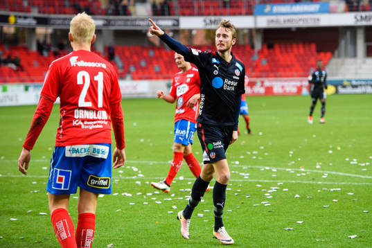 Helsingborgs Rasmus Jönsson jublar