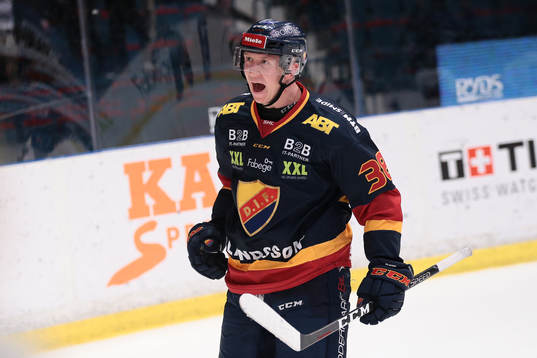 Djurgårdens Olle Alsing jublar