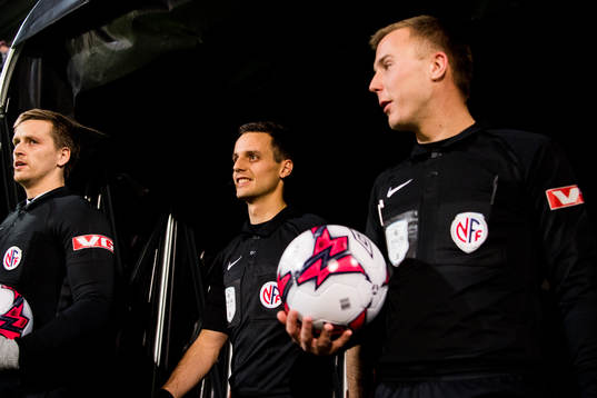 Svein Tore Sinnes, referee