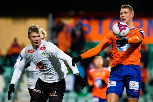 Ulrik Tillung Fredriksen of Sogndal and Hólmbert