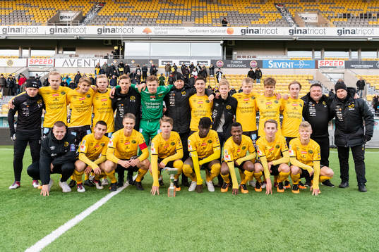 Elfsborgs spelare och ledare jublar