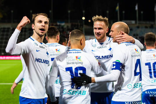 Norrköpings Lars Christian Krogh Gerson jublar