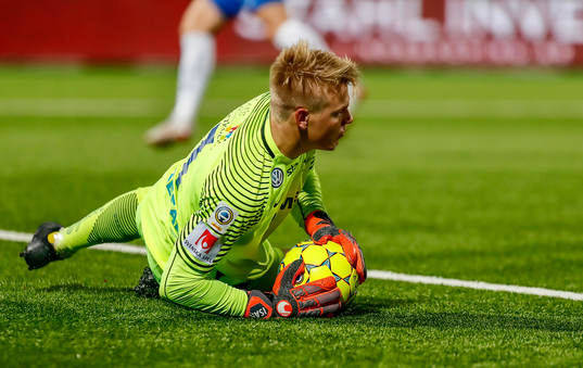 Norrköpings målvakt Isak Pettersson