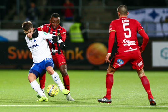 Norrköpings Simon Skrabb och Östersunds Samuel Laryea