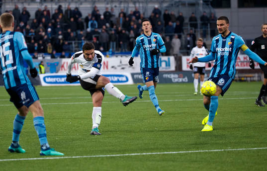 Örebros Nordin Gerzic gör 1-1